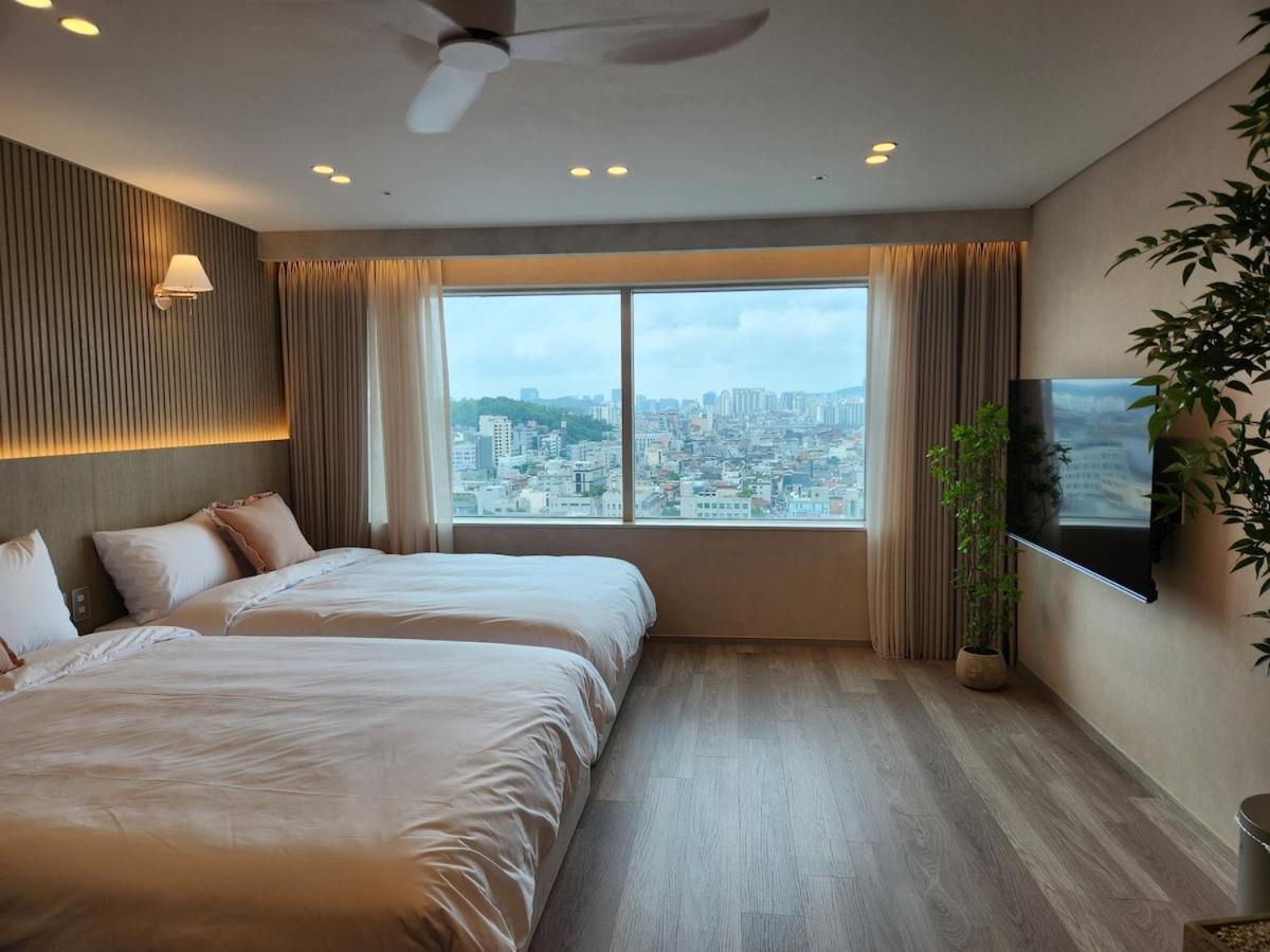 Hongdae Cozy Space09,1 Minute From Hongik Station,great View, View Seoul
